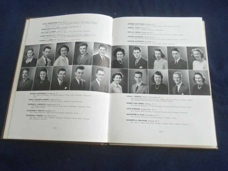 1942-43 CAYUGAN ITHACA COLLEGE YEARBOOK - ITHACA, NEW YORK - YB 2770
