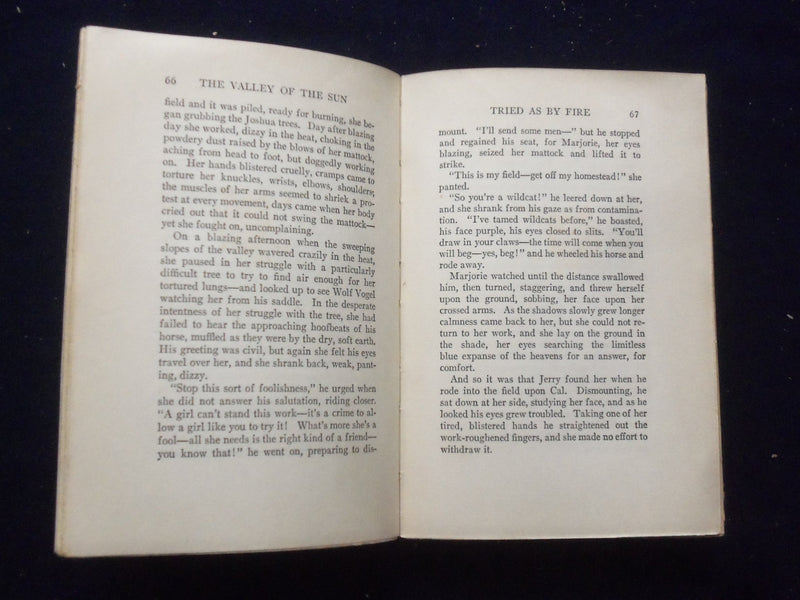 1921 THE VALLEY OF THE SUN HARDCOVER BOOK BY WILLIAM M. MCCOY - KD 8377