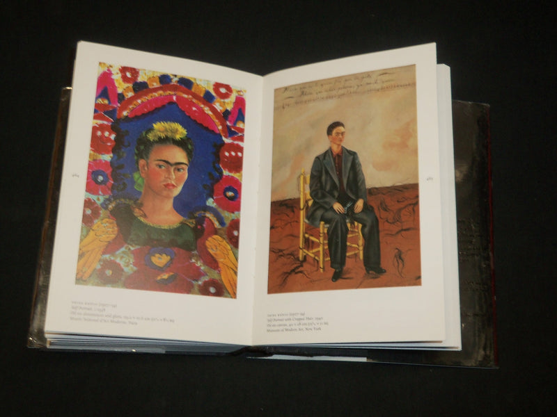 2000 FIVE HUNDRED SELF-PORTRAITS HARDCOVER BOOK BY JULIAN BELL - KD 6563