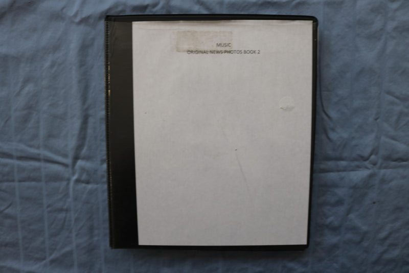 MUSIC PERSONALITIES ORIGINAL NEWS PHOTOS ALBUM - 51 PHOTOS - #76