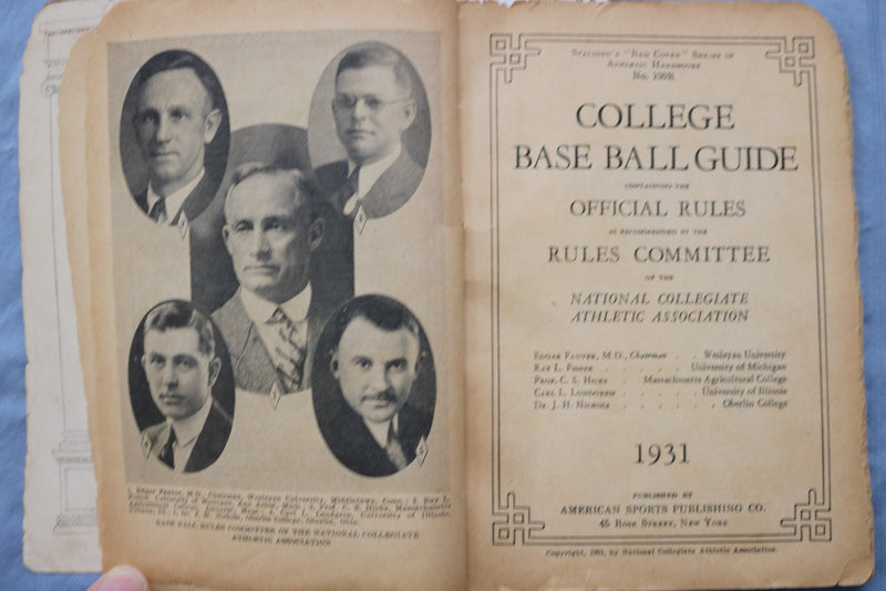 1931 SPALDING'S NCAA COLLLEGE BASEGALL GUIDE - BABE RUTH AD - SOFTCOVER - K 3090