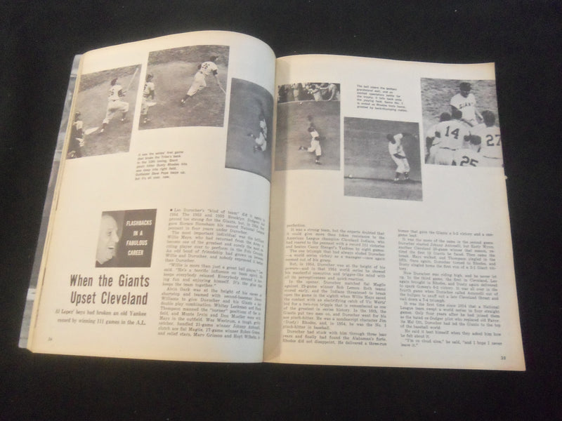 1961 SEPTEMBER GREAT MOMENTS IN SPORTS MAGAZINE - WILLIE MAYS COVER - J 7723