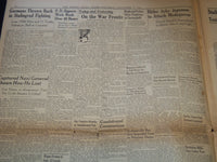1942 NOV 7 BOSTON DAILY GLOBE NEWSPAPER - TANKS BATTER FLEEING NAZIS - NT 9454