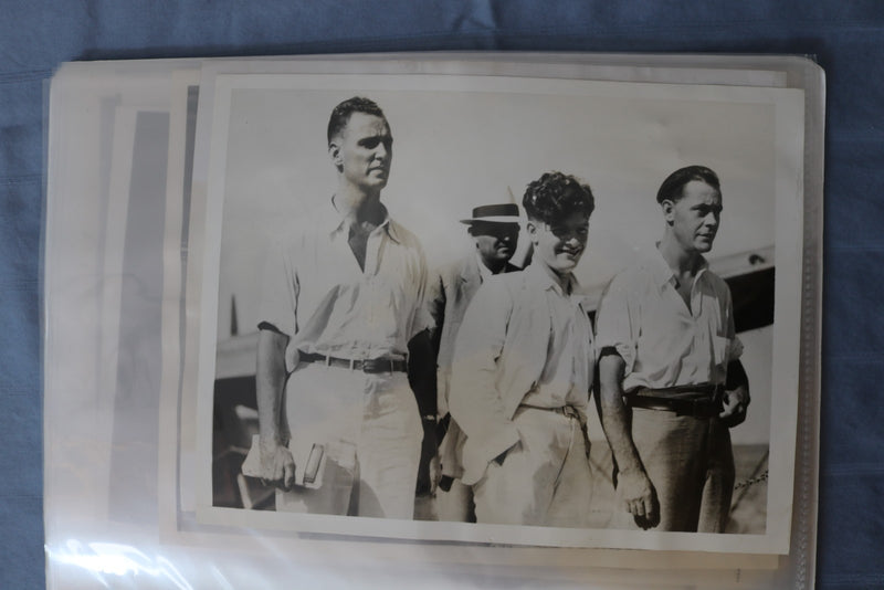 AUTHORS & WRITERS ORIGINAL NEWS PHOTOS ALBUM - CAMUS - URIS - 22 PHOTOS - #17