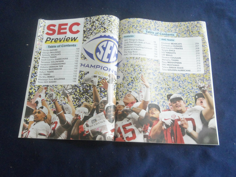 2019 ALTHON SPORTS MAGAZINE -2019 COLLEGE FOOTBALL PREVIEW -TAGOVAILOA -SP 1220H
