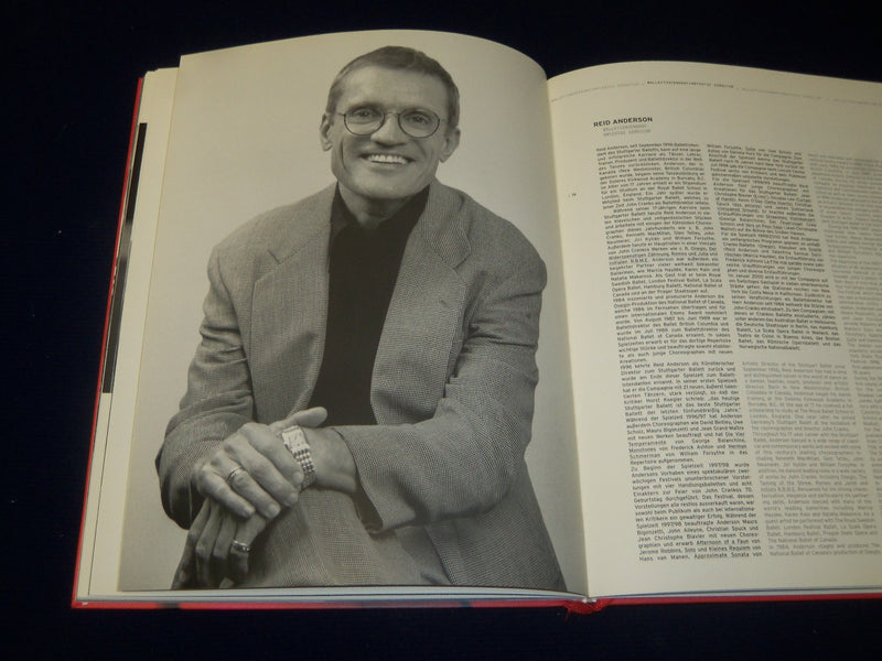 1999 MOVEMENT STUTTGARTER BALLETT BOOK - PHOTOS BY JOHANNES SEYERLEIN - KD 5697