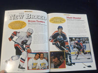 1993 HOCKEY SUPERSTARS 1000 POINT PLAYERS MAGAZINE - KIDS CAN PRESS - F 254V