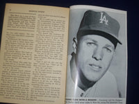 1966 FEBRUARY BASEBALL DIGEST MAGAZINE - WILLIE MAYS COVER - B 6752