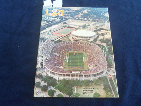 1981 SEP 5 LSU VS UNIV. ALABAMA FOOTBALL PROGRAM - LEONARD MARSHALL - ST 4452Z