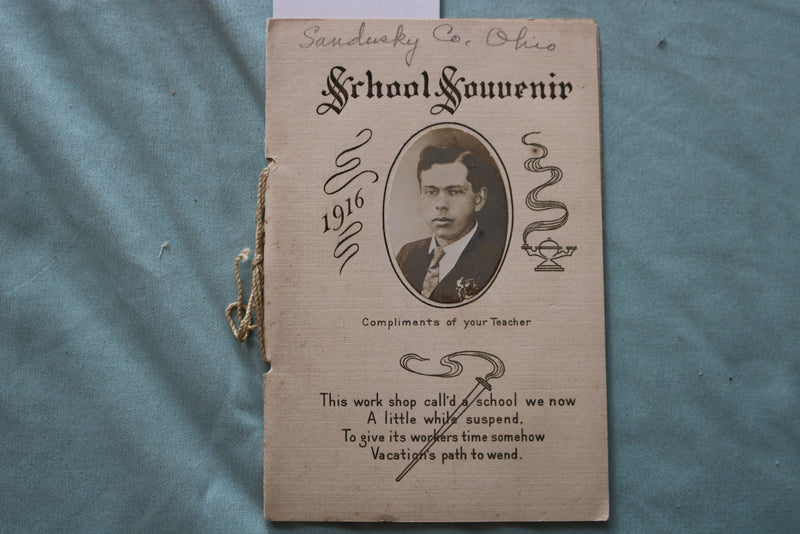 1916 GROVERTOWN PUBLIC SCHOOL SOUVENIR - SANDUSKY, OHIO - K 3305