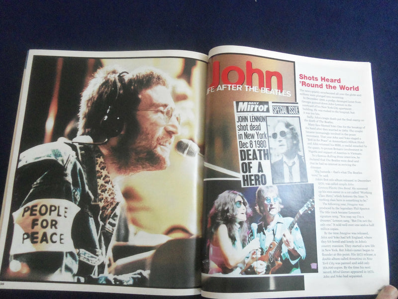 2004 THE BEATLES 40TH ANNIVERSARY COLLECTORS EDITION MAGAZINE - SP 6480J