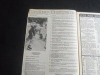 1976 JANUARY HOCKEY ILLUSTRATED MAGAZINE - BERNIE PARENT POSTER - B 6235F