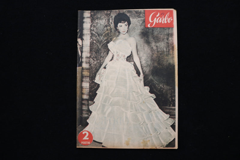 1953 JUNE 13 GARBO MAGAZINE - ELIZABETH TAYLOR COVER - E 26384