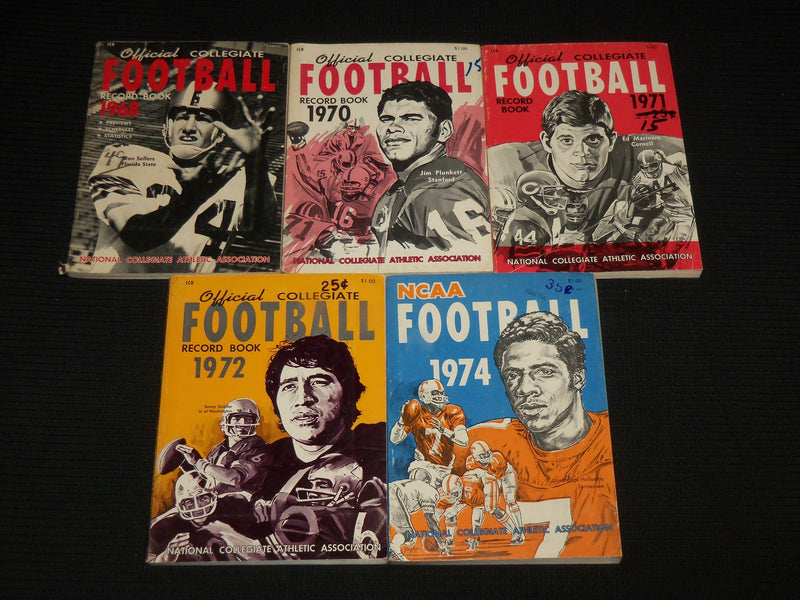 1968-1974 OFFICIAL COLLEGIATE FOOTBALL RECORD BOOK LOT OF 5 - SOFTCOVER- O 2908B