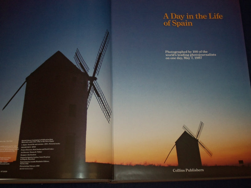 1988 A DAY IN THE LIFE OF SPAIN HARDCOVER BOOK - GREAT PHOTOS - KD 2811