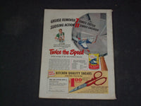 1950 SEPTEMBER WOMAN'S DAY MAGAZINE - TWO PUPPIES COVER - B 4042