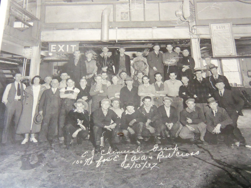 1937 E. J. CHEMICAL GROUP PHOTO - 8x10 - #26
