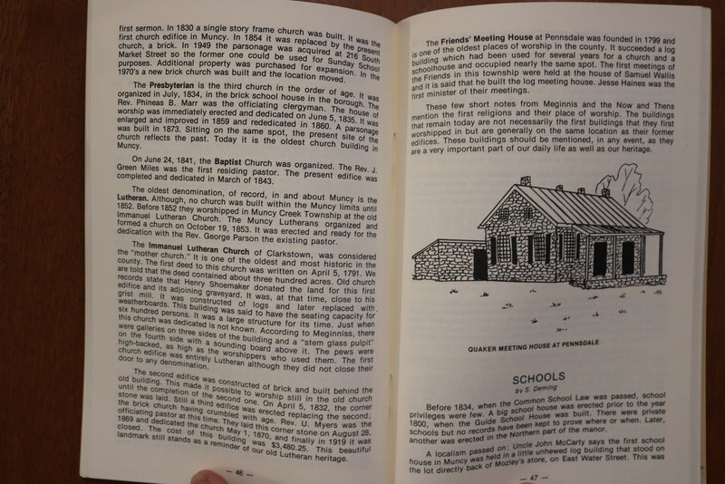 1976 FRONTIER MUNCY - HISTORICAL, PEOPLE, LANDMARKS - SOFTCOVER BOOK - K 3185