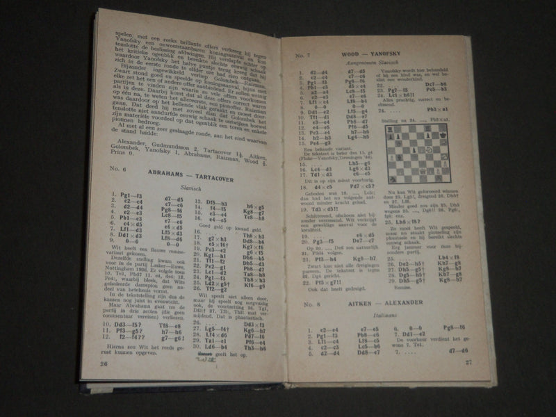 1946-1947 HASTINGS SCHAAKCITADEL BY H. KMOCH HARDCOVER BOOK - J 2383