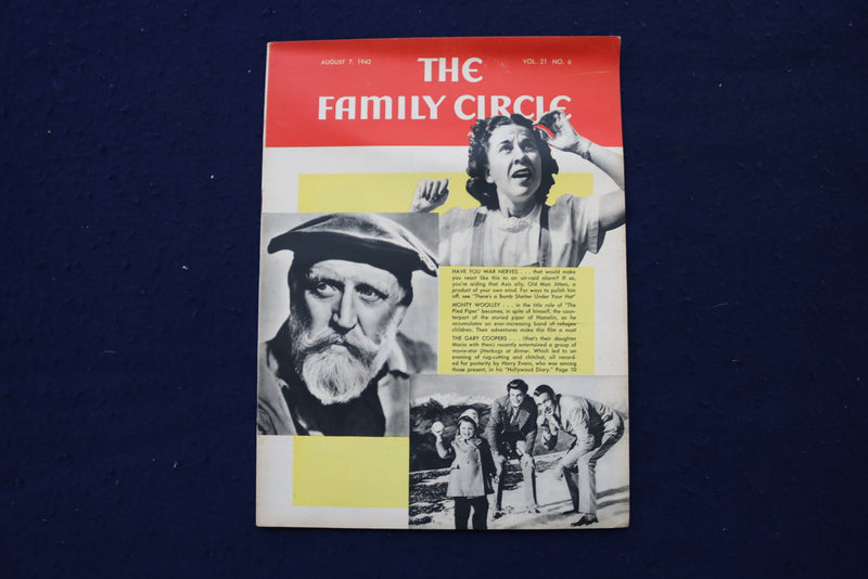 1942 AUG 7 THE FAMILY CIRCLE MAGAZINE - MONTY WOOLLEY COVER - E 18243