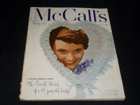 1951 FEBRUARY MCCALL'S MAGAZINE - NICE FASHION FRONT COVER - E 5938