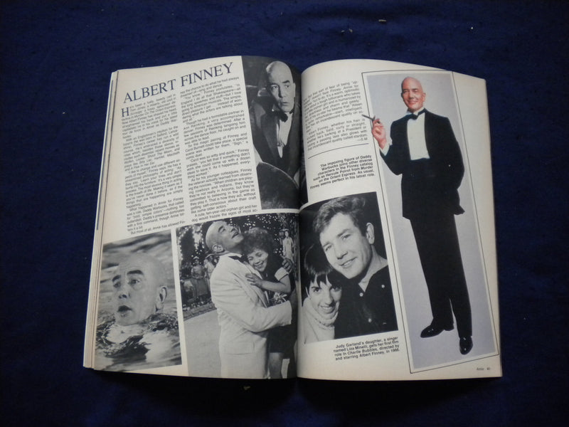 1982 THE OFFICIAL MOVIE MAGAZINE ANNIE - COMPLETE STORY OF THE MOVIE - B 2875E