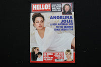 2002 APRIL 2 HELLO! MAGAZINE - ANGELINA JOLIE COVER - E 25786