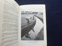 1984 ST. ANDREWS HOME OF GOLF SOFTCOVER BOOK - FORWARD BY BOBBY JONES - KD 8215