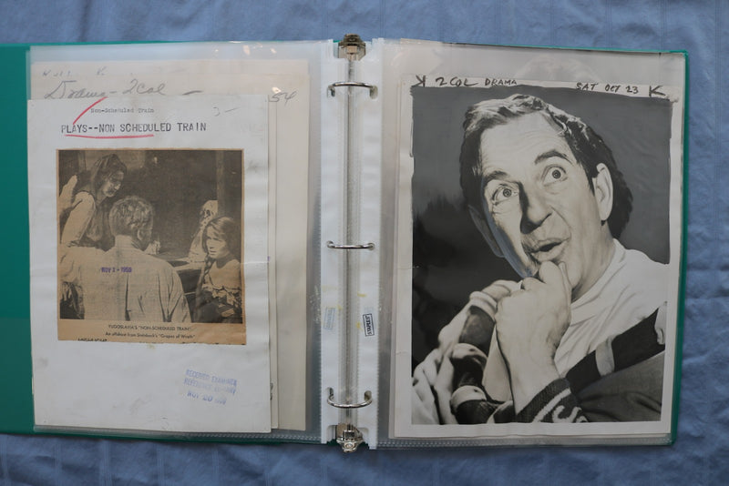 1950'S THEATRE ORIGINAL NEWS PHOTOS - 28 PAGES - EVA GABOR - DANNY KAYE - #91