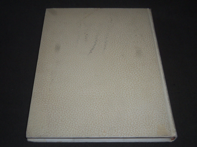 1942 WHITE & BLUE SETON HALL COLLEGE YEARBOOK- SOUTH ORANGE NEW JERSEY - YB 1075