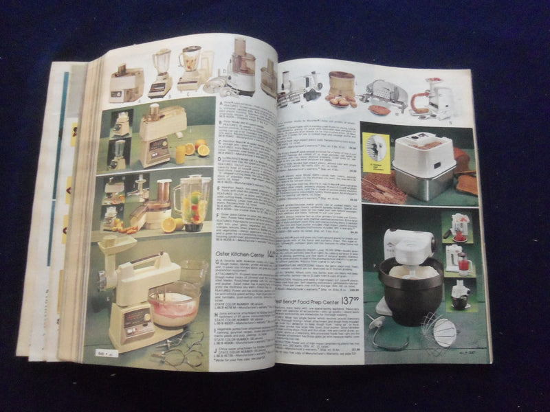1982 FALL AND WINTER MONTGOMERY WARD CATALOG - ST. PAUL, MN EDITION - R 95G