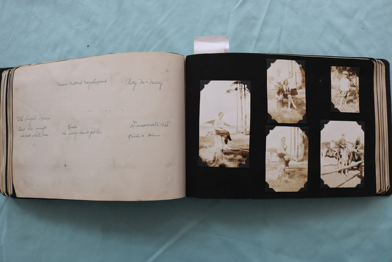 1925-1929 PHOTO ALBUM - LOADED - KD 9621