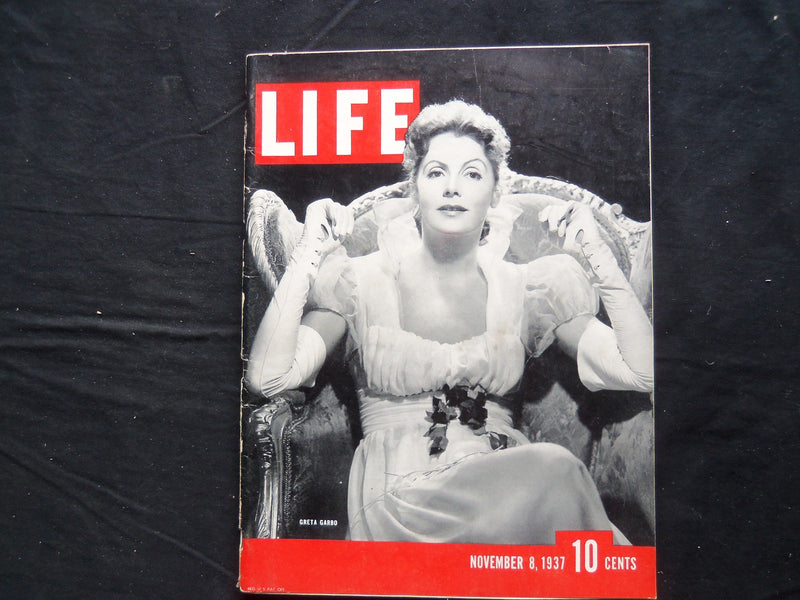 1937 NOVEMBER 8 LIFE MAGAZINE - GRETA GARBO - L 51