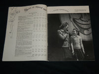 1946 BEAR BRAND HAND KNITS FOR CHILDREN SOFTCOVER VOLUME NO. 331 - J 6737