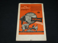 1940'S ROGERS HORNSBY HOW TO HIT AND PLAY THIRD BASE BOOK - J 6917