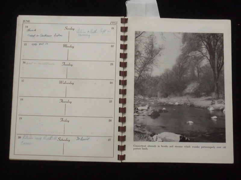 1953 CONNECTICUT YEAR CALENDAR SOFTCOVER BOOK BY DAN STILES - J 9939