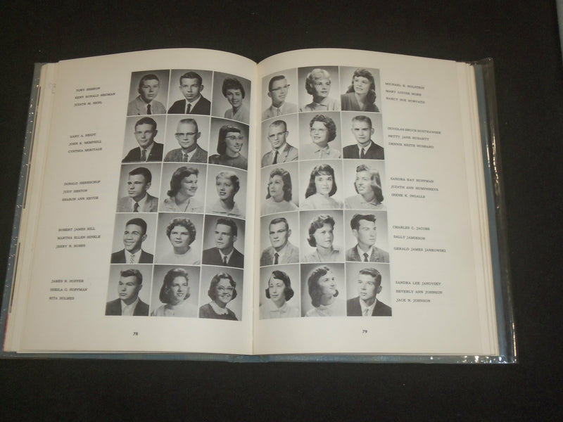 1960 JOHN ADAMS HIGH SCHOOL YEARBOOK - SOUTH BEND, INDIANA - YB 2152