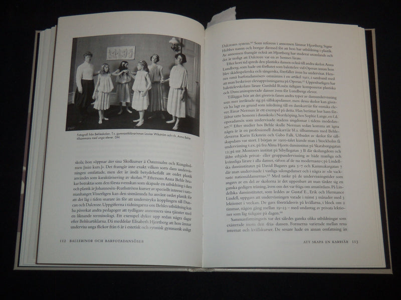 2002 BALLERINOR OCH BARFOTADANSOSER BOOK BY LENA HAMMERGREN - KD 5980H