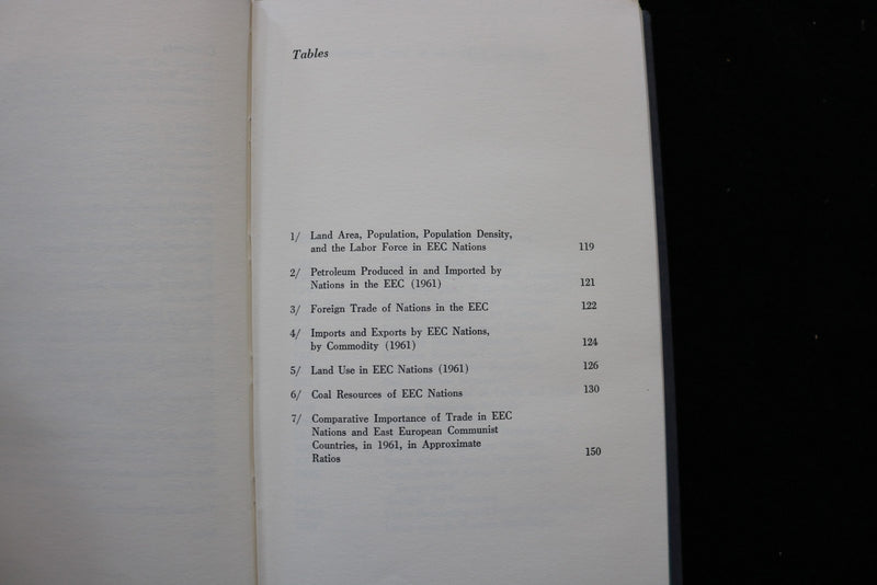 1964 FRANCE AND THE EUROPEAN COMMUNITY HARDCOVER BOOK BY SYDNEY FISHER - KD 9754
