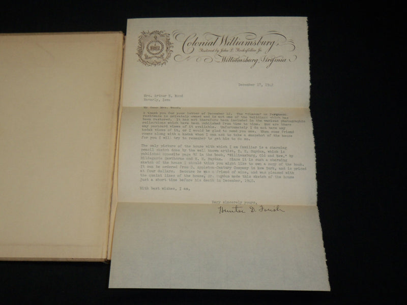 1940 WILLIAMSBURG VIRGINIA IN PHOTOGRAPHS HARDCOVER BOOK & LETTER - KD 6520