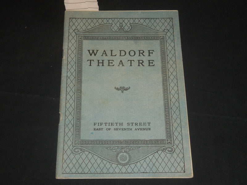 1929 HOUSEPARTY - WALDORF THEATRE PROGRAM - NEW YORK - J 5693