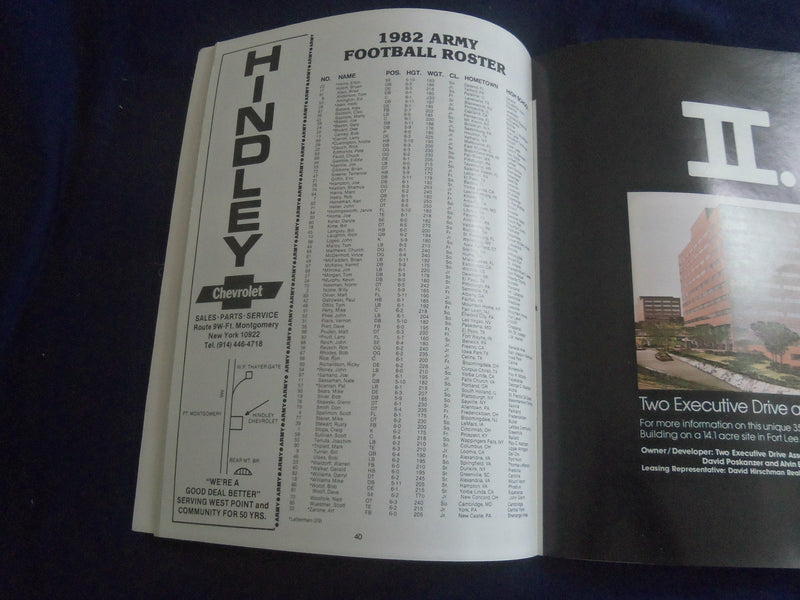 1982 NOV 13 FOOTBALL GAME PROGRAM - ARMY VS UNIV PITTSBURGH - MARINO - ST 6044P