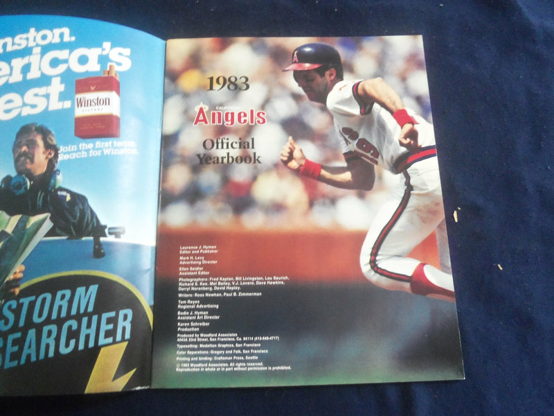 1983 CALIFORNIA ANGELS YEARBOOK - ST 6362R
