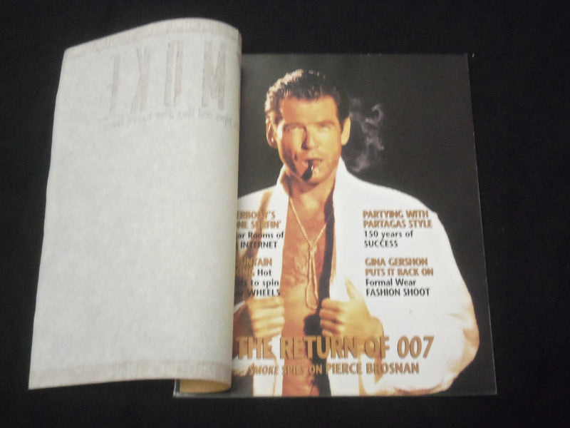 1995 HOLIDAY SMOKE MAGAZINE - PREMIER ISSUE - PIERCE BROSNAN COVER - B 863