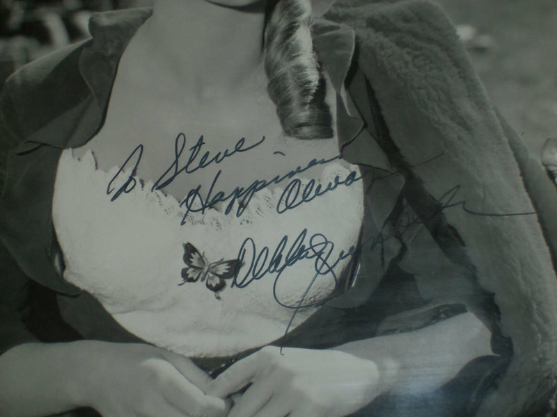 DEBBIE REYNOLDS - HOW THE WEST WAS WON - AUTOGRAPHED 8X10 PHOTOGRAPH - J 6258