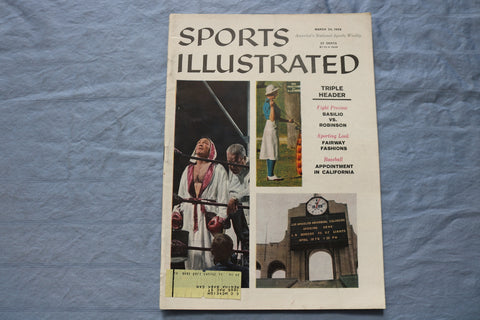 1958 MARCH 24 SPORTS ILLUSTRATED MAGAZINE - BASILIO VS. ROBINSON - ST 5505W