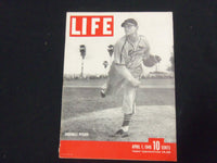 1946 APRIL 1 LIFE MAGAZINE - ST. LOUIS CARDINALS' RED BARRETT - L 490