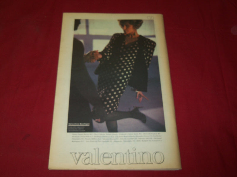 1985 APRIL INTERVIEW MAGAZINE - SHIRLEY MACLAINE COVER - GREAT ADS - B 5450