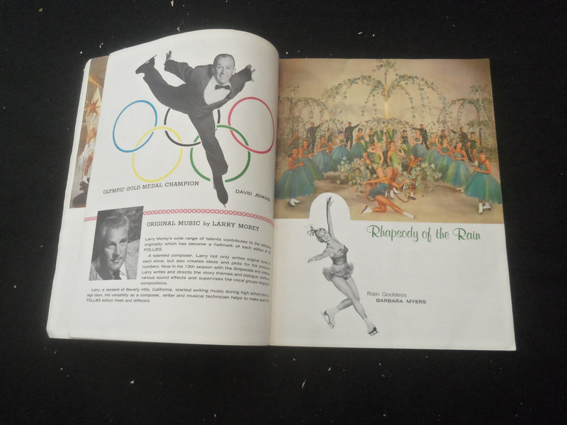 1961 SHIPSTADS & JOHNSON ICE FOLLIES SOUVENIR PROGRAM - SILVER JUBILEE - B 1140V
