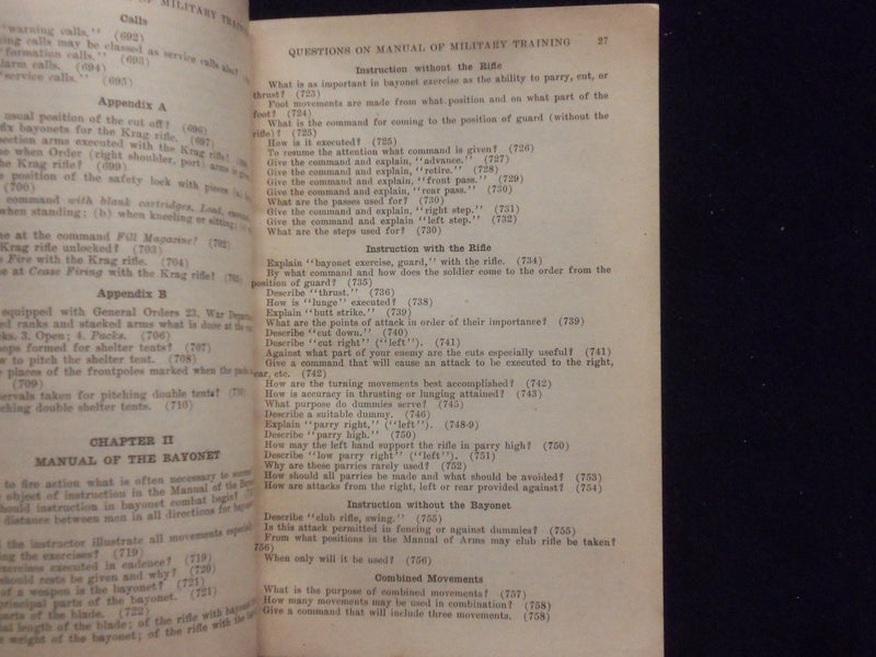 1917 QUESTIONS ON MANUAL OF MILITARY TRAINING SOFTCOVER BOOK BY J. MOSS - J 9367